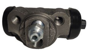 اسطوانة فرامل خلفية أصلية لسيارات Nissan Urvan موديل 2002–2012 بجودة عالية وأداء موثوق