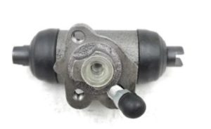 اسطوانة فرامل خلفية أصلية Toyota Corolla 1984–1987 — جودة عالية وأداء موثوق